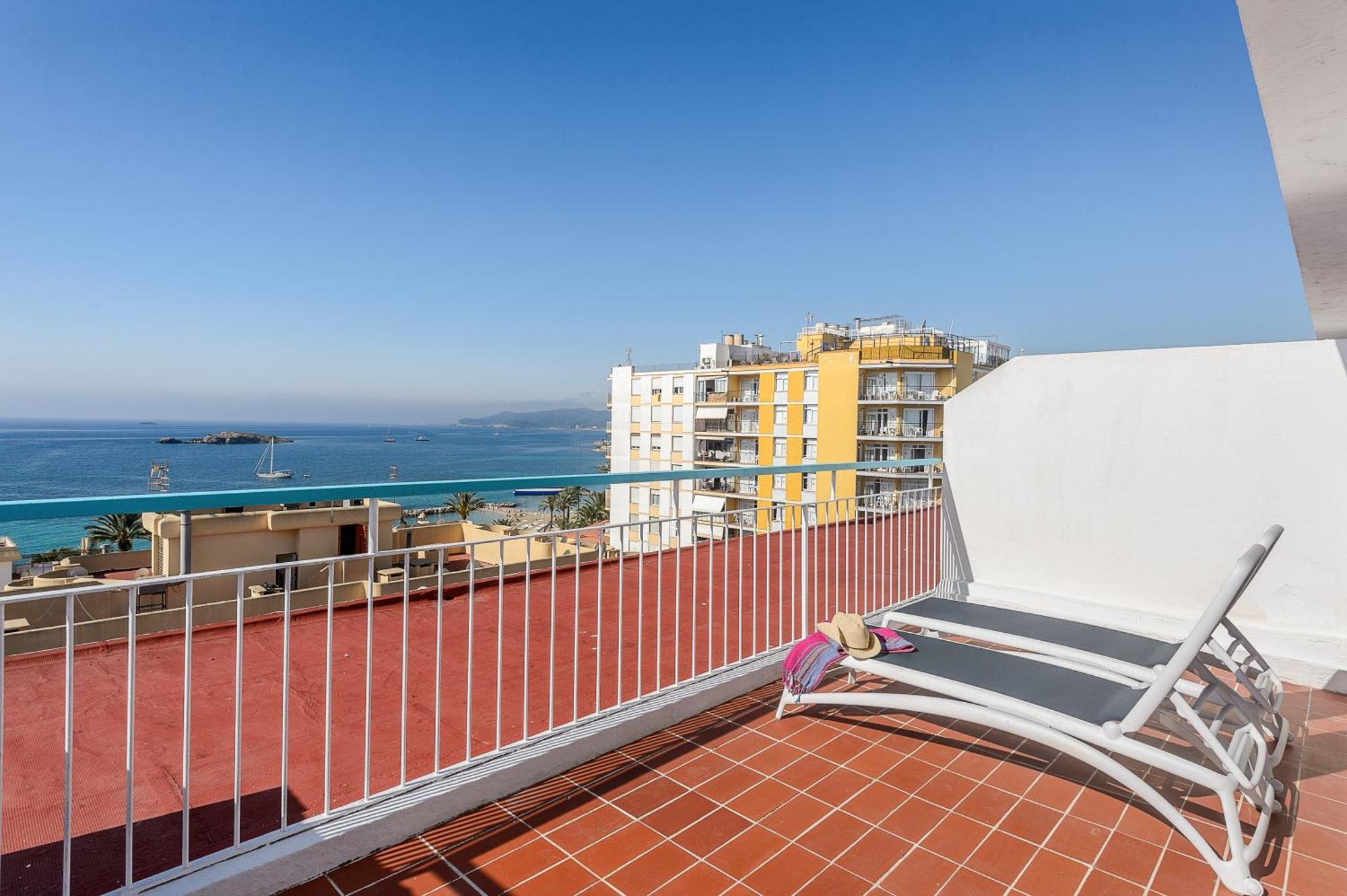 Hotel Vibra Vila Ibiza Bagian luar foto