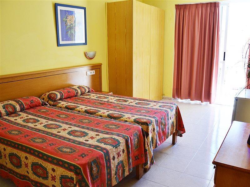 Hotel Vibra Vila Ibiza Bagian luar foto