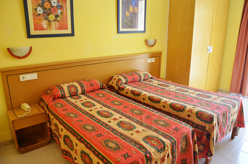 Hotel Vibra Vila Ibiza Bagian luar foto