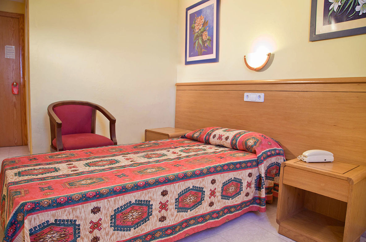 Hotel Vibra Vila Ibiza Bagian luar foto