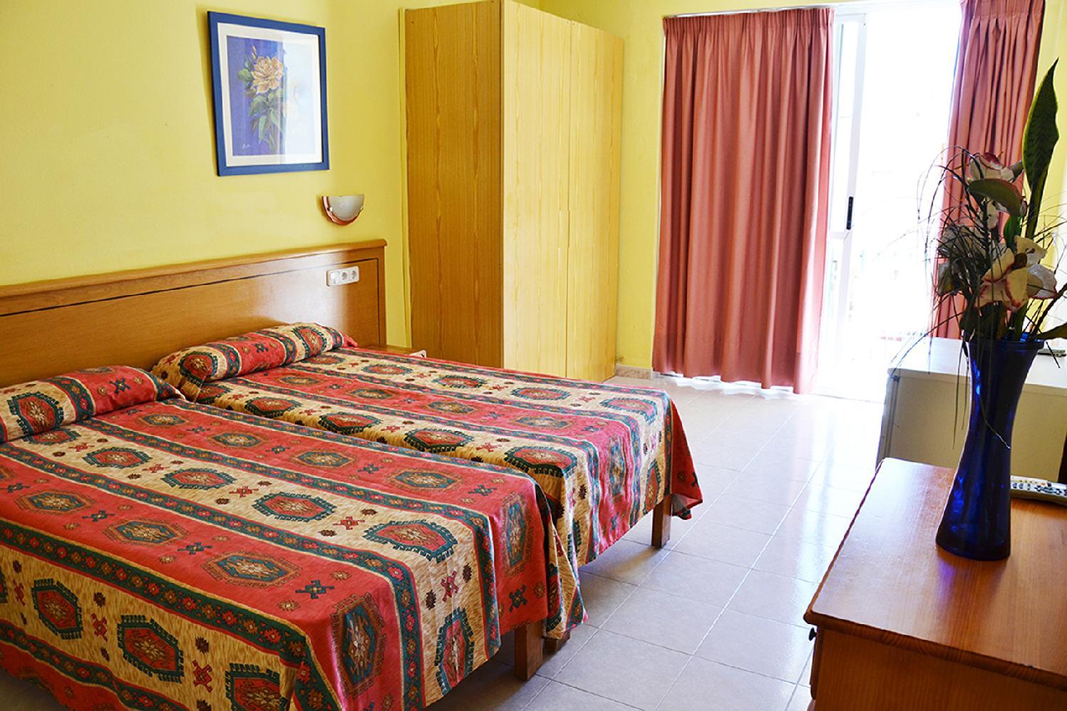 Hotel Vibra Vila Ibiza Bagian luar foto