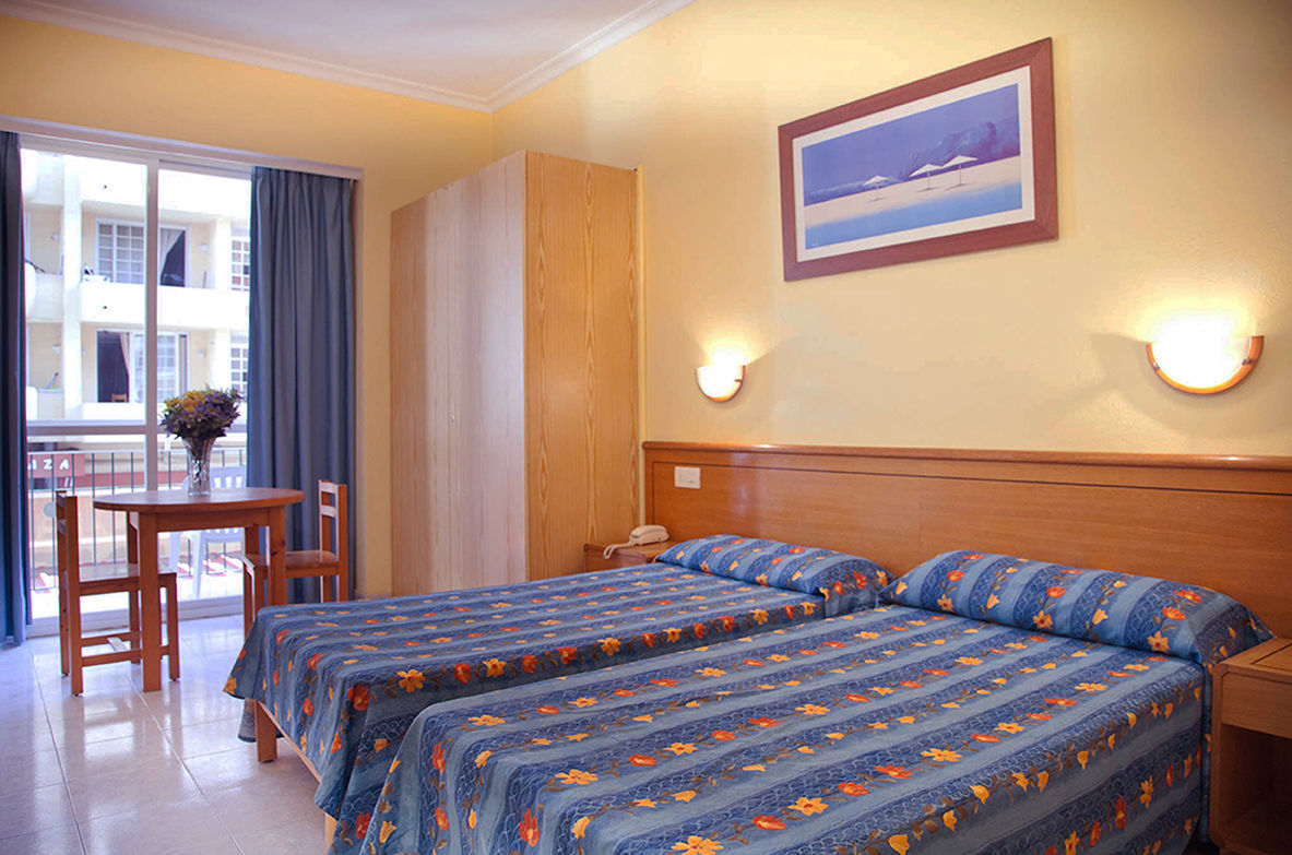 Hotel Vibra Vila Ibiza Bagian luar foto